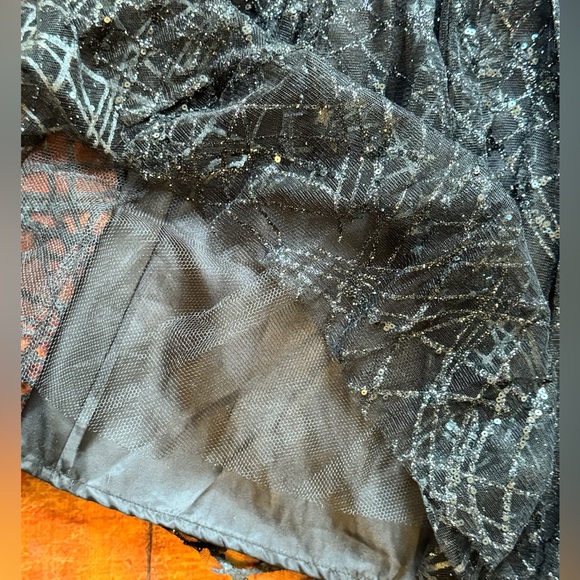 ✨The Perfect Little Black Dress! ✨ - Picture 11 of 13